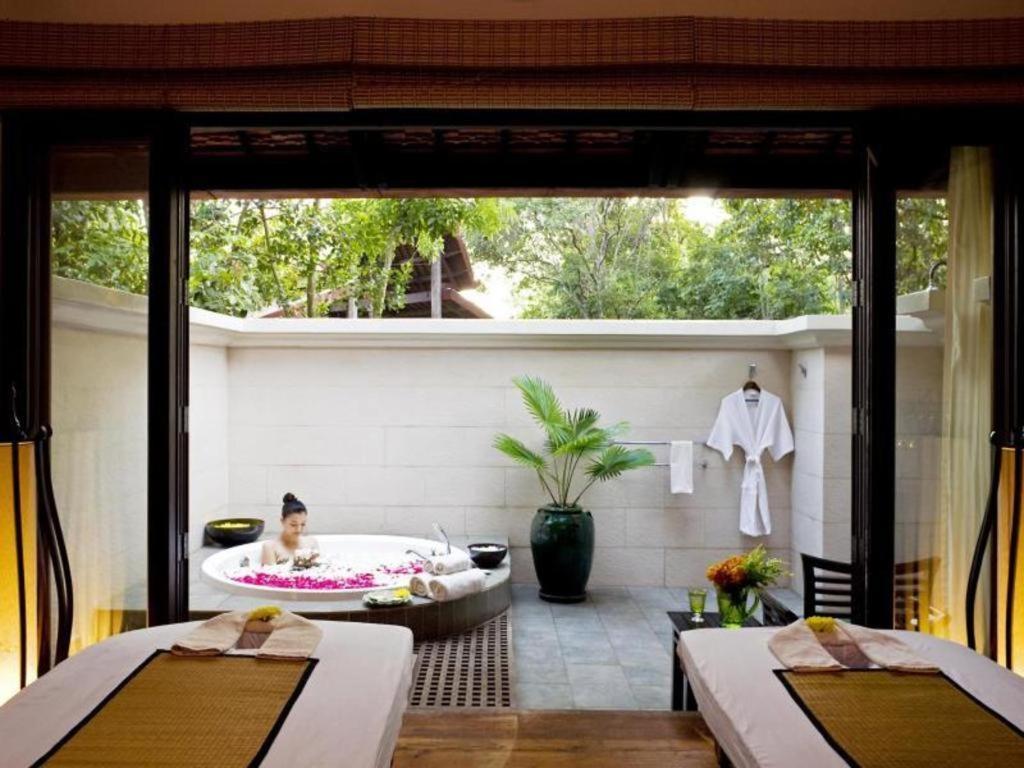 Angkor Village Resort & Spa Ciudad de Siem Riep Exterior foto