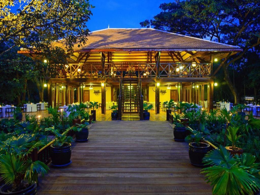 Angkor Village Resort & Spa Ciudad de Siem Riep Exterior foto