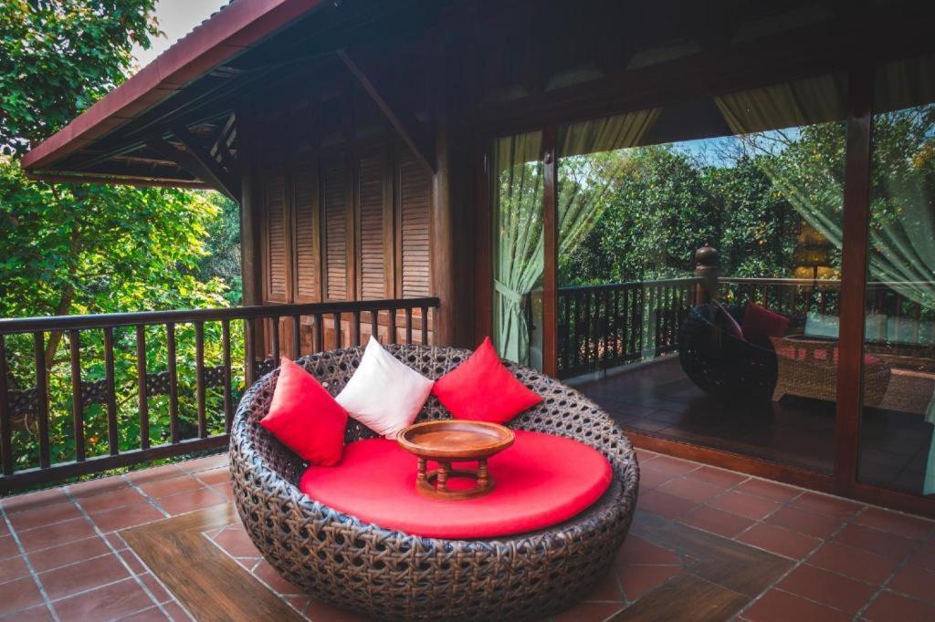 Angkor Village Resort & Spa Ciudad de Siem Riep Exterior foto