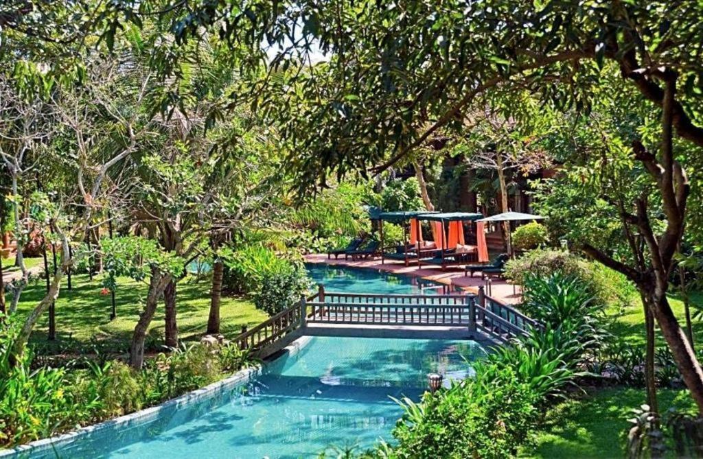 Angkor Village Resort & Spa Ciudad de Siem Riep Exterior foto